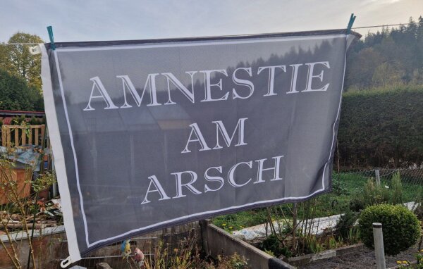 Flagge Amnestie Am Arsch