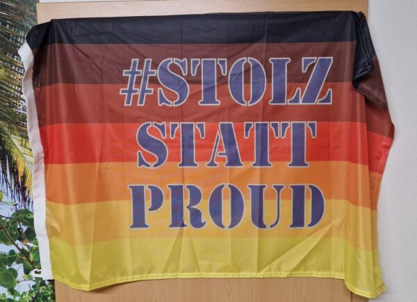 Flagge #StolzStattProud