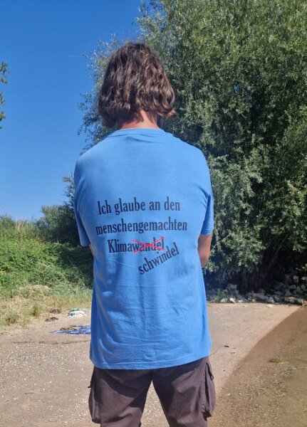 Shirt mit Aufdruck menschengemachter Klimaschwindel