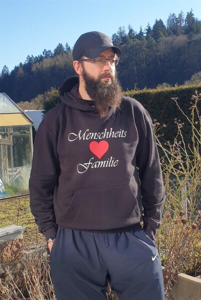 Hoody mit Aufdruck Menschheitsfamilie